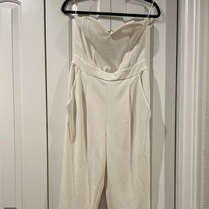 Express strapless sweetheart jumpsuit white size 8